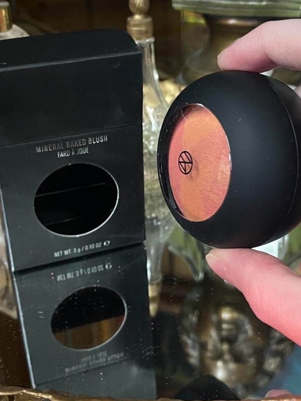 IL MAKIAGE Mineral Baked Blush — Peach Orange Marbled Shade Bootylicious